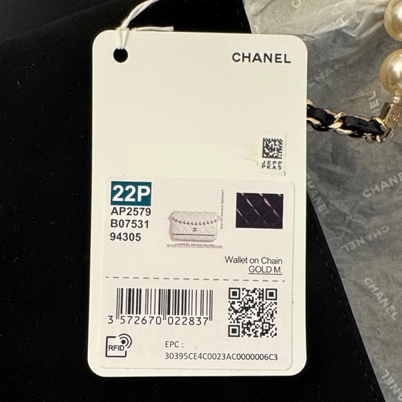 Chanel Black Quilted Caviar Wallet on Chain - Picture 10 of 10